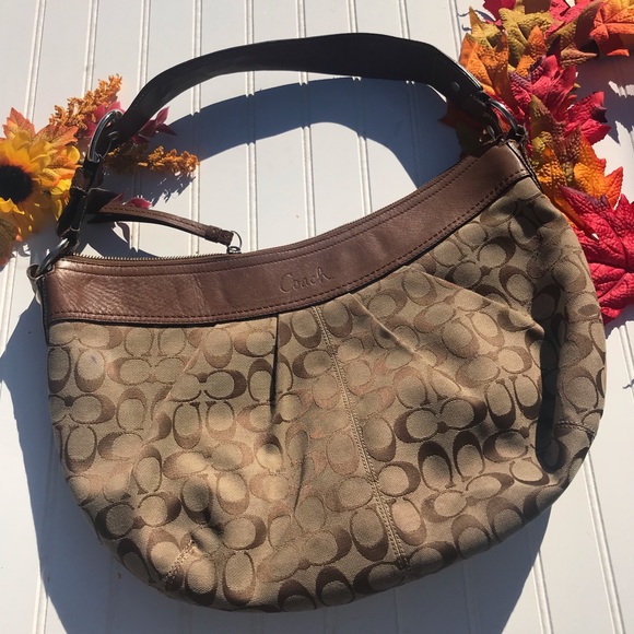 Coach Canvas Classic Signature Large Hobo Bag - Picture 1 of 9